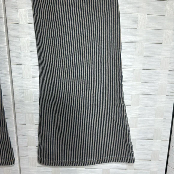 Free People Jayde Railroad Flare Jean in Train Car Stripe Front Pockets Size 29 - Picture 15 of 15